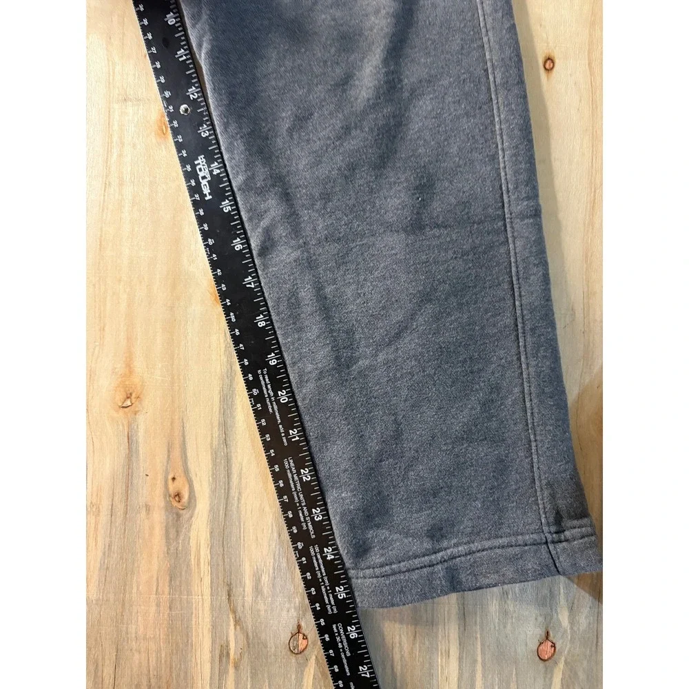 Nike Sportswear Club Fleece Mens Sweatpants Gray Embroidered Logo Joggers Medium